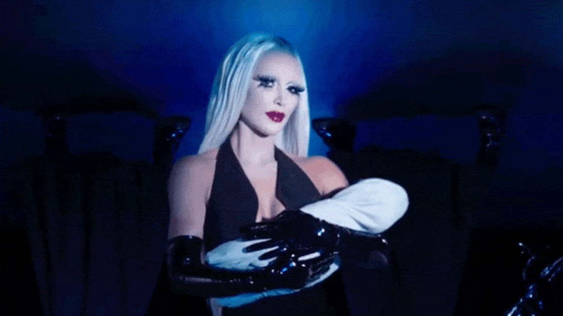 Kim Kardashian Stuns With Her Unrecognizably Creepy Look In American Horror Story Delicate